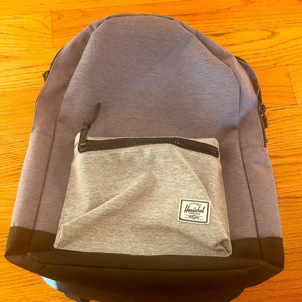 Herschel NWOT large backpack